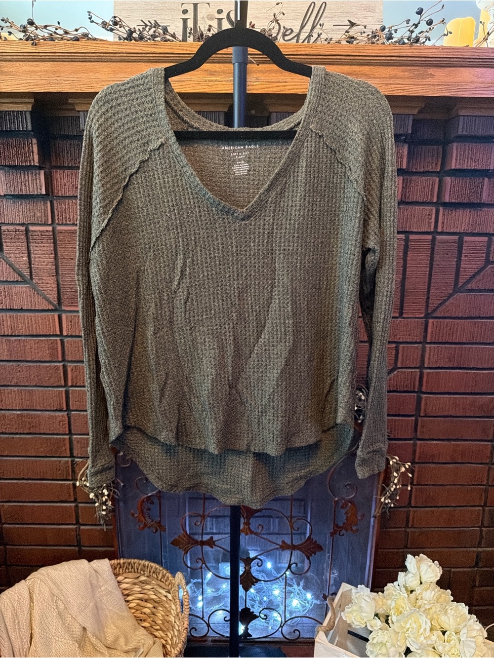 American Eagle Outfitters Olive Waffle-Knit V-Neck Sweater